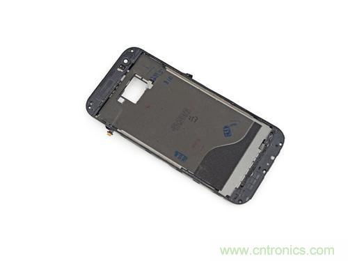 牛人強(qiáng)拆！新HTC One(M8)真機(jī)精密做工難修理